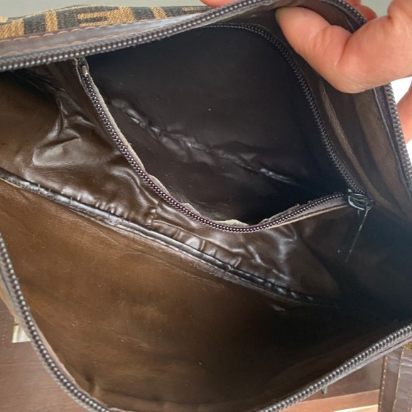 Vintage FF Shoulder Bag - Picture 7 of 12
